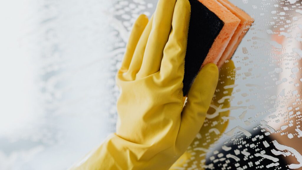 Descubra as respostas para as perguntas mais frequentes sobre serviços de limpeza comercial com a Jan-Pro Brasil.