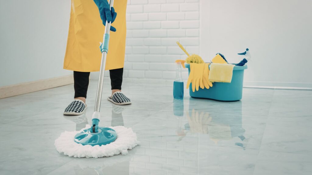 Empresa de Limpeza de Piso Industrial em Vitória ES Jan-Pro do Brasil - Serviços de Limpeza Comercial Conheça a Jan-Pro Brasil, especialista em limpeza de piso industrial em Vitória, ES, com mais de 30 anos de experiência.