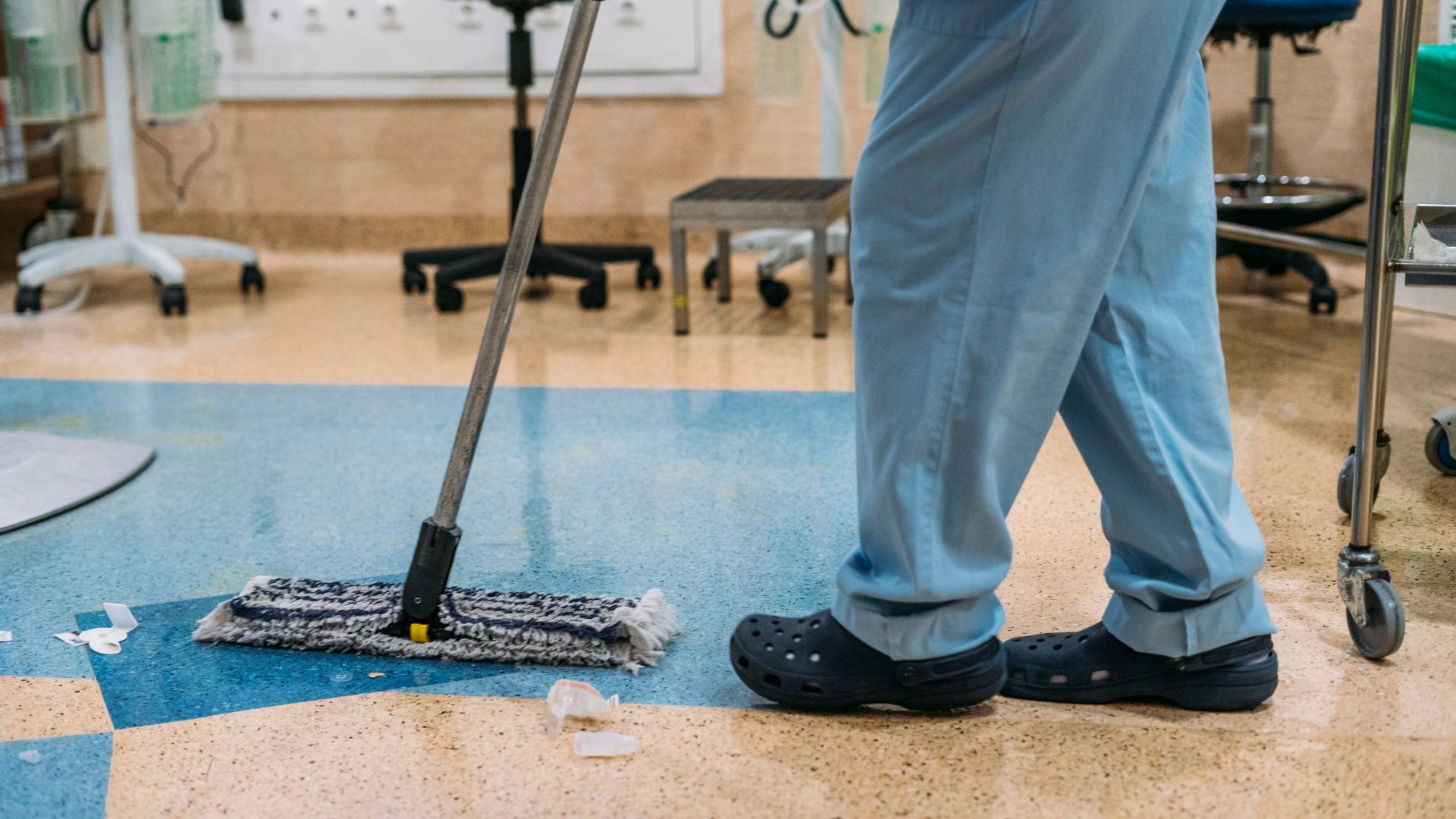 Melhor empresa de limpeza de clínicas em Vitória ES: conheça a Jan-Pro Brasil e seus protocolos de higienização.